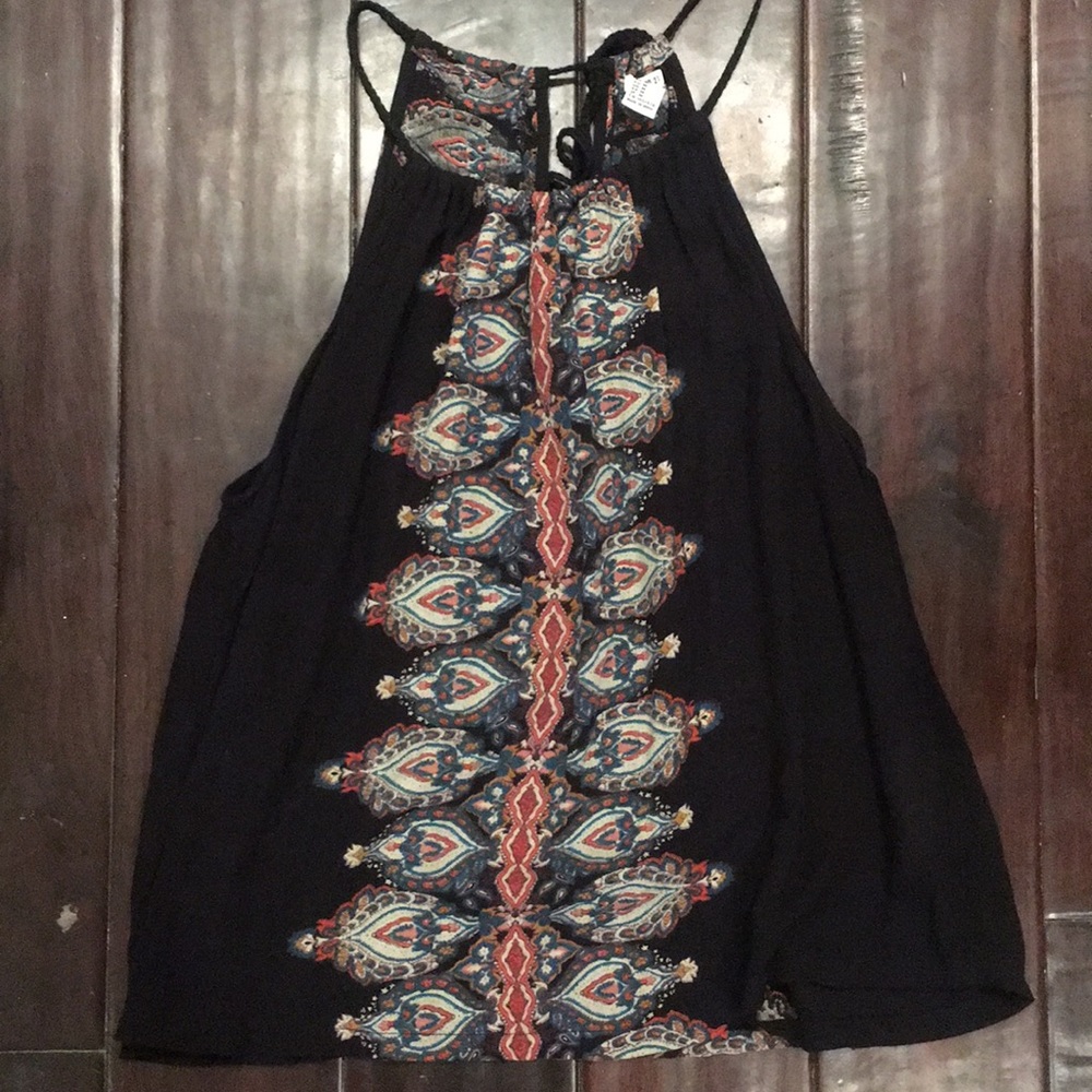 Forever 21 Tank Top with detailing